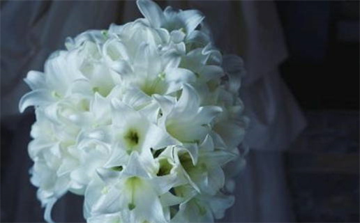 2027年02月05日结婚好吗 宜办喜事吉日查询