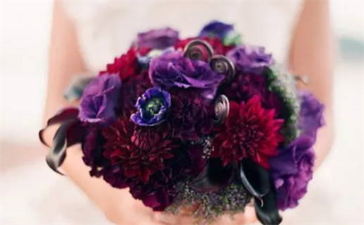 2027年07月31日是不是结婚吉日 是办婚礼好日子吗