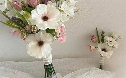 2026年09月25日是不是结婚吉日 今日办喜事好吗