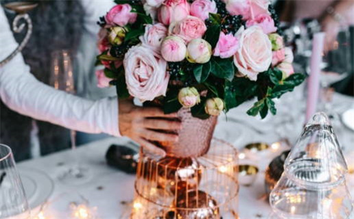 2030年农历冬月三十结婚黄道吉日 今日办婚礼好不好