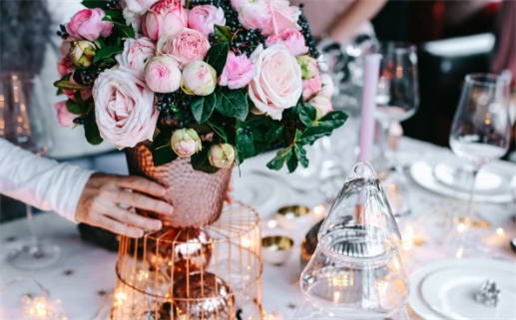 2030年农历二月初六结婚日子如何 适不适合办婚礼