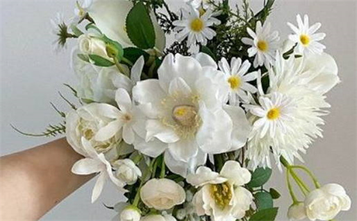 2026年06月15日是不是结婚吉日 今日办婚礼好吗