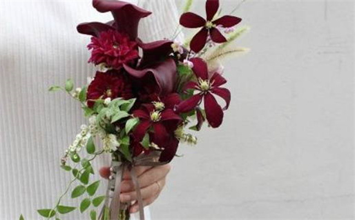 2027年农历七月廿一是结婚好日子吗 宜办喜事吉日查询