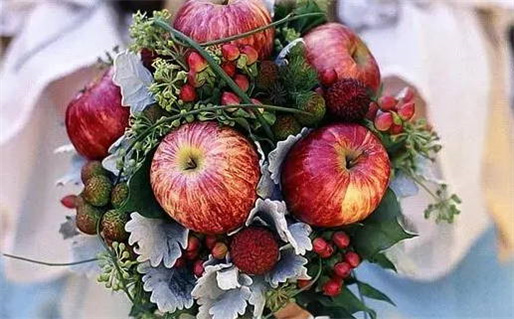 2028年农历十月初一结婚好不好 是办婚礼好日子吗