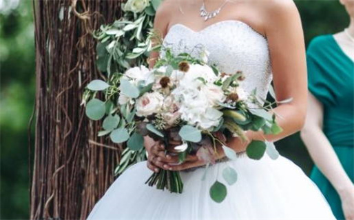 2026年农历八月十三结婚好吗 适不适合办喜事