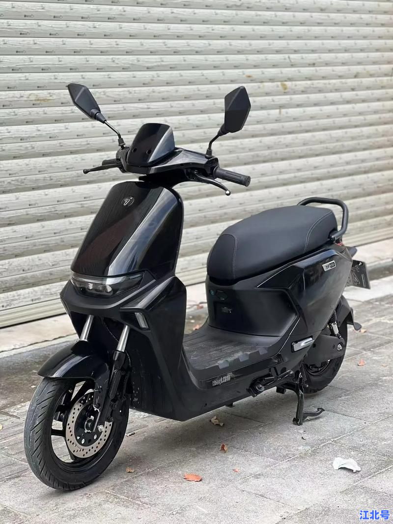 详细阅读:2024九号电动车所有车型价格n95c及性价比排行榜:N、M、E全系列最新报价与选购避坑指南 2024九号电动车所有车型价格n95c及性价比排行榜:N、M、E全系列最新报价与选购避坑指南